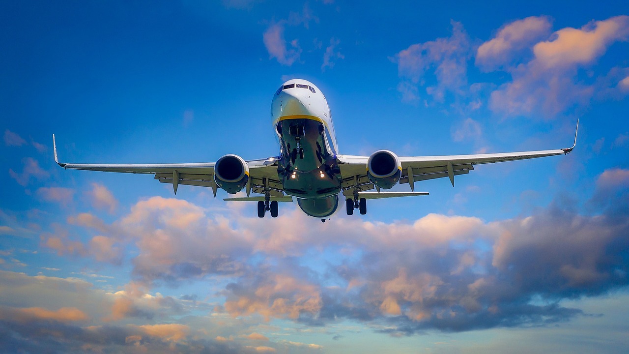 United Airlines Flight UA770 Emergency Diversion: Safety And Protocols Explained